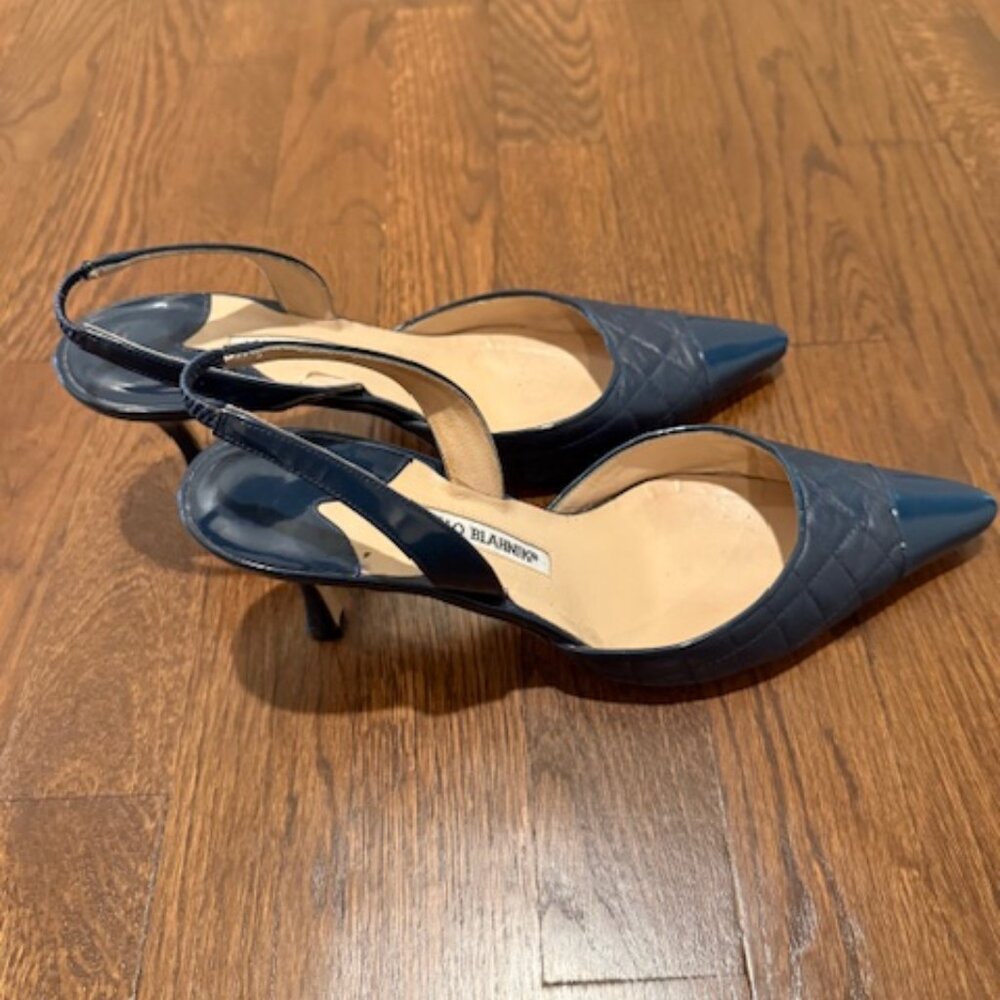 Manolo Blahnik Slingback Heels Size 39 - Picture 2 of 5